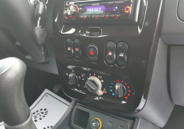 Dacia Duster cena 27990 przebieg: 108251, rok produkcji 2011 z Lubycza Królewska małe 742